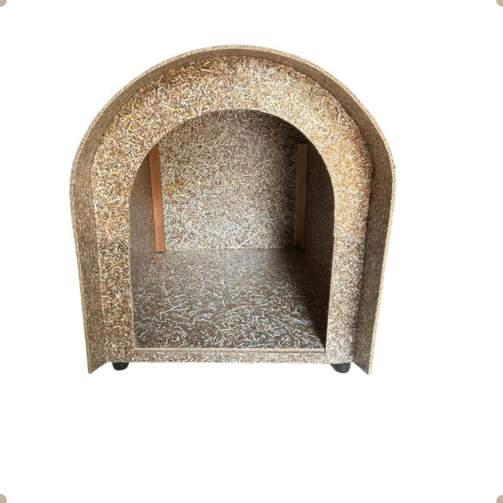 Casinha / Casa De Cachorro Ecológica Reciclável Para Pet Modelo Iglu Nº4