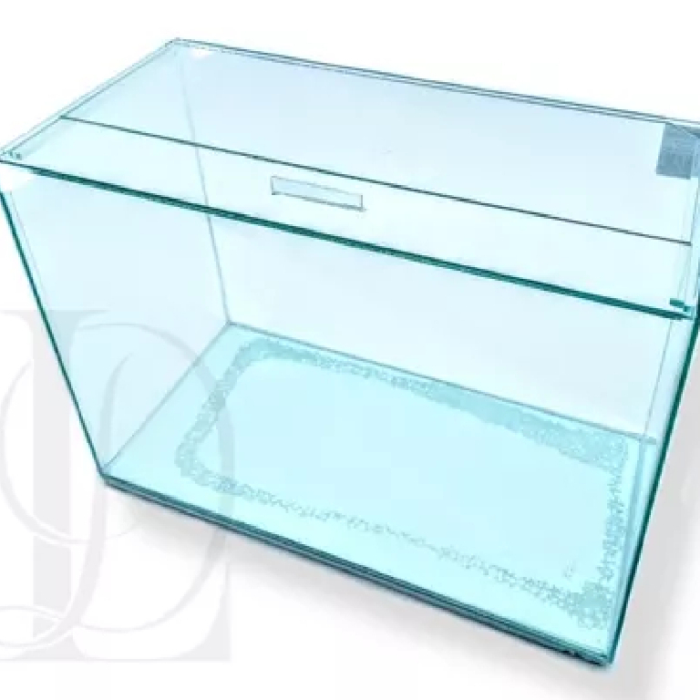 Aquário N4 Retangular 13 Litros Beta 35x17x22cm beteira vidro para Peixes ornamental plantas natural ou aarfiticial
