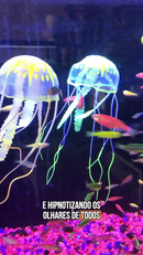 Decorações Vívidas De Água-Viva De silicone Para Um Lindo display De Aquário .